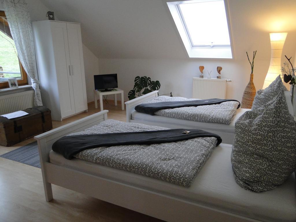 Ferienwohnung Hotte'S Huette Ettenheim Rom bilde